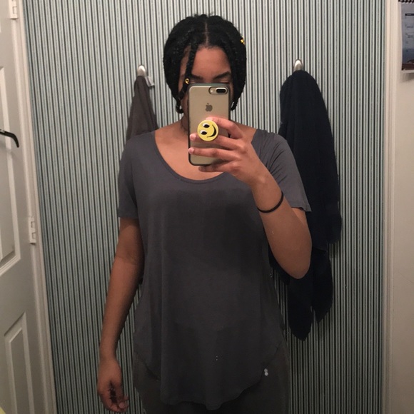 Gray Short Sleeve Top - Picture 3 of 3